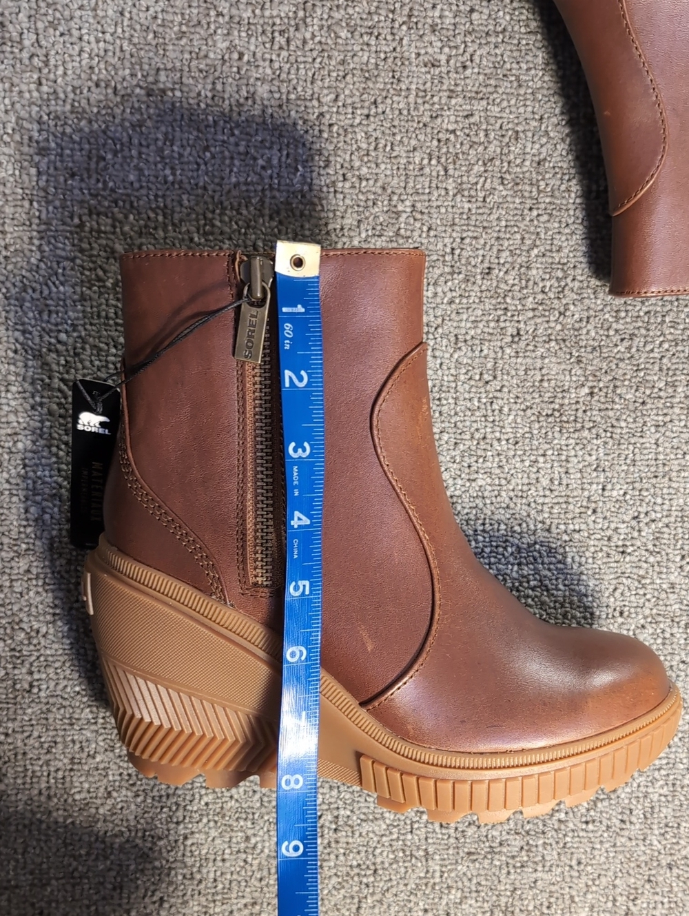 NWT SOREL Ona Ave Zip Wedge Boots Size 6.5 in Velvet Tan/Gum - Picture 9 of 9